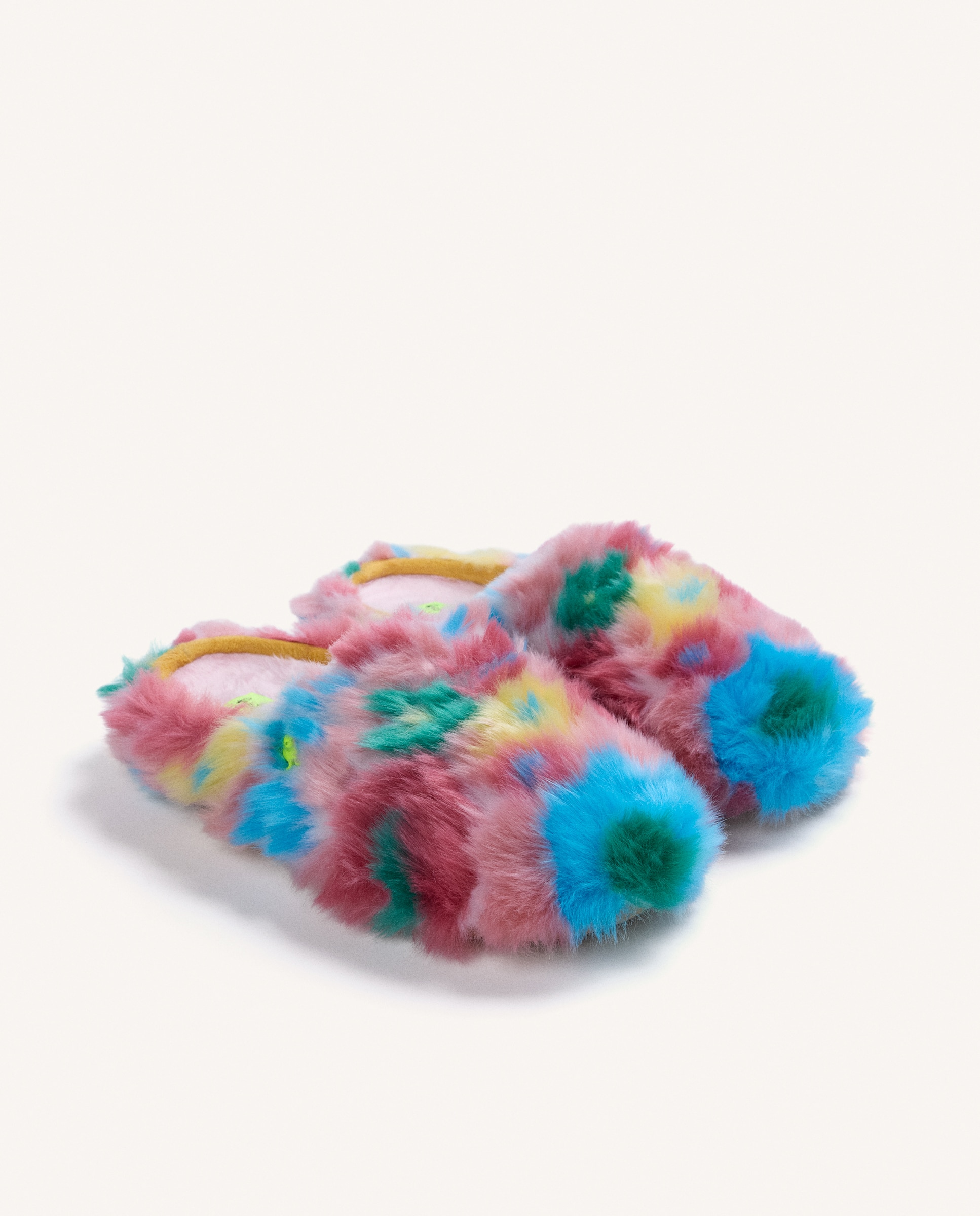 Pantufas de Pelo com Contraste de Cores Rosa-2