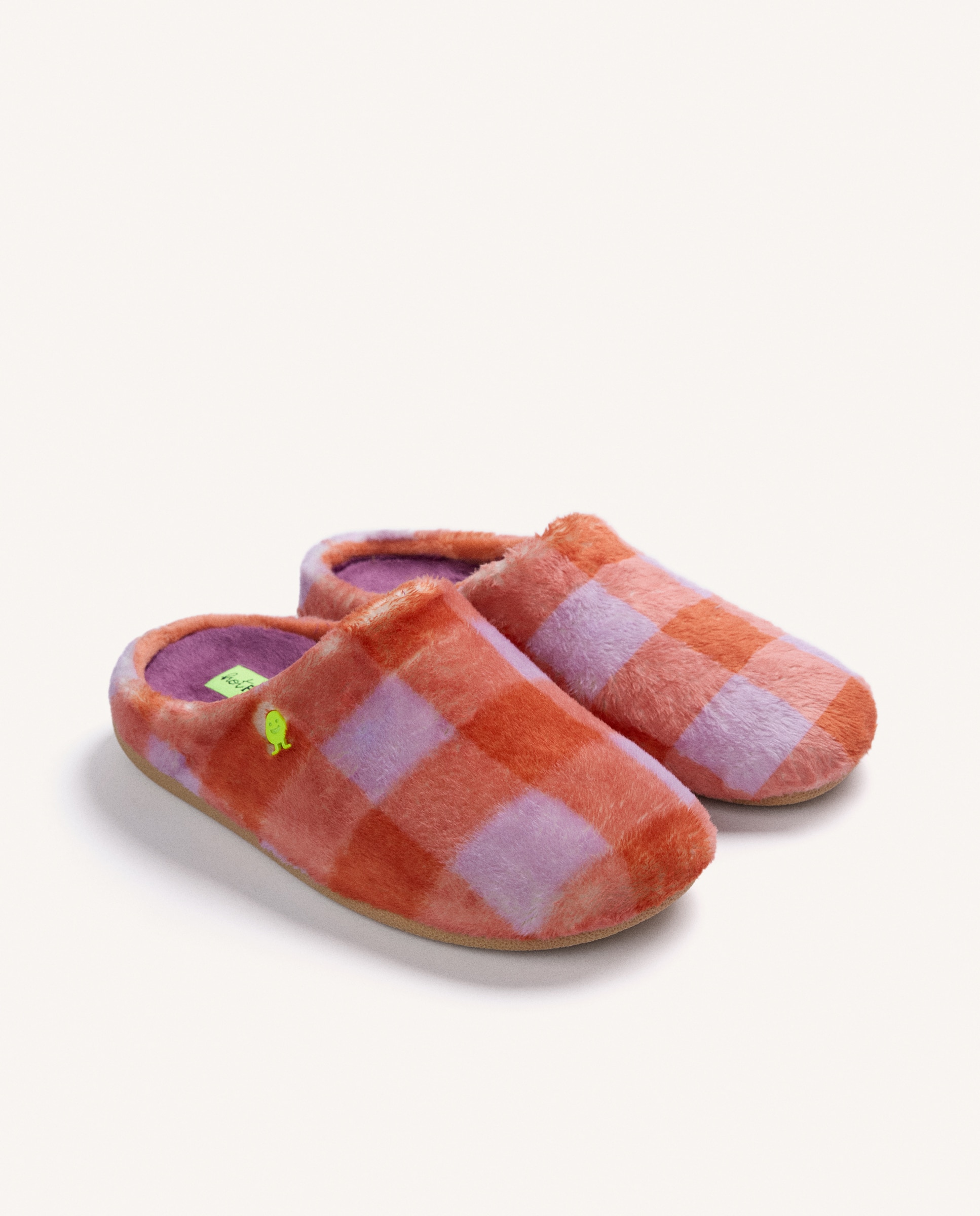 Pantufas de Pelo com Estampado Aos Quadrados Laranja-2