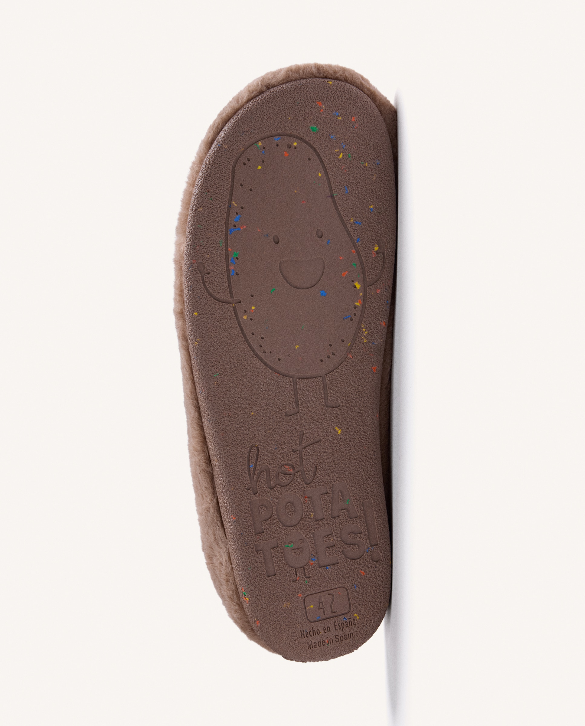 Pantufas Tipo Mocassins de Pelo Taupe-5