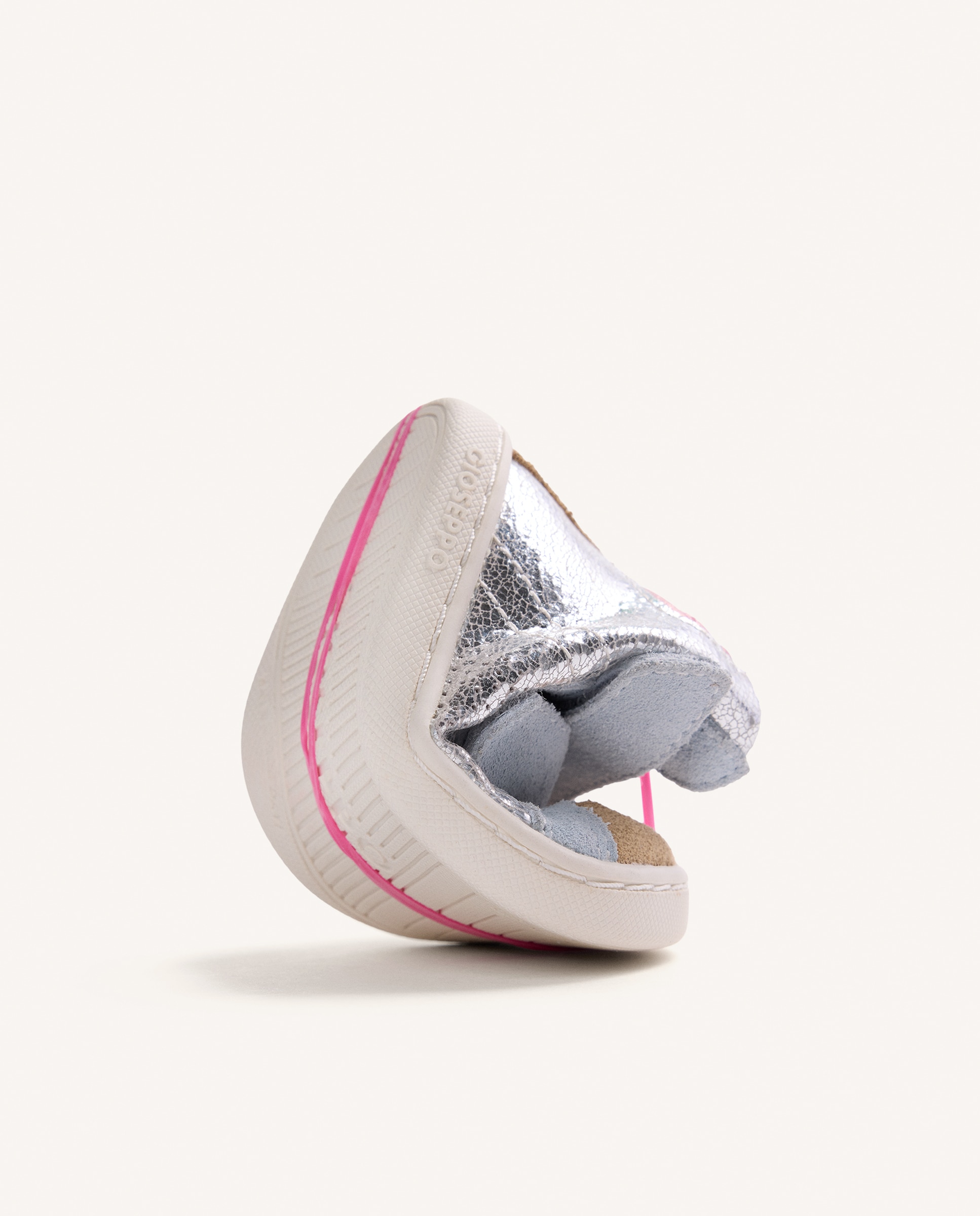Sapatilhas Desportivas Infantil de Pele Metalizada Estilo Botim Barefoot Prata-5