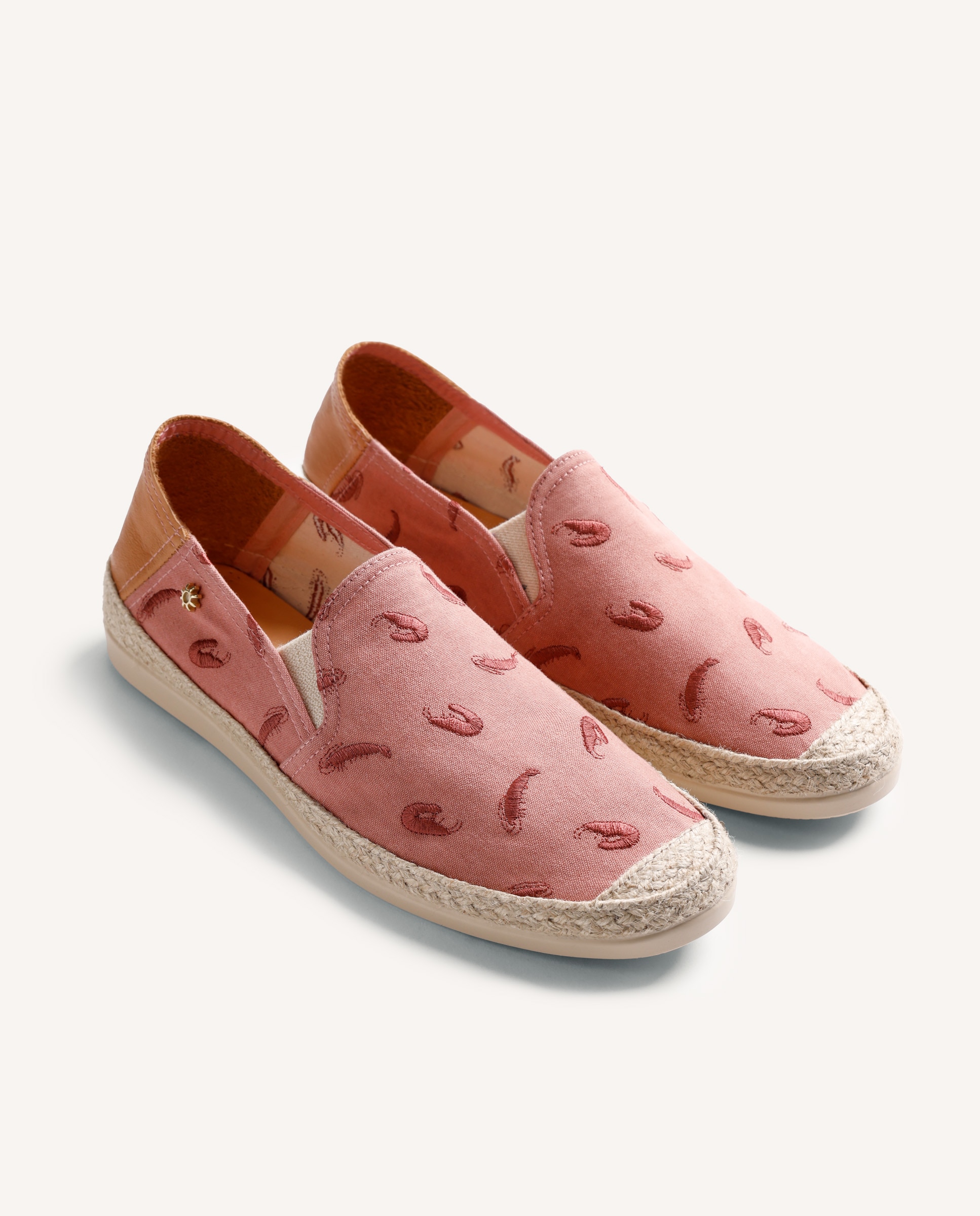 Juta de Pele com Estampado de Camarão e Corte Tipo Slip-on com Elásticos Telha-2