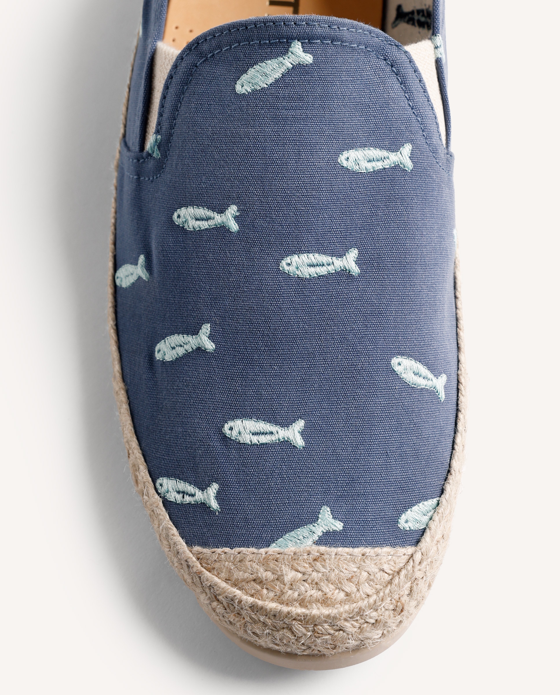 Juta de Pele com Estampado de Peixes e Corte Tipo Slip-on com Elásticos Azul-marinho-4
