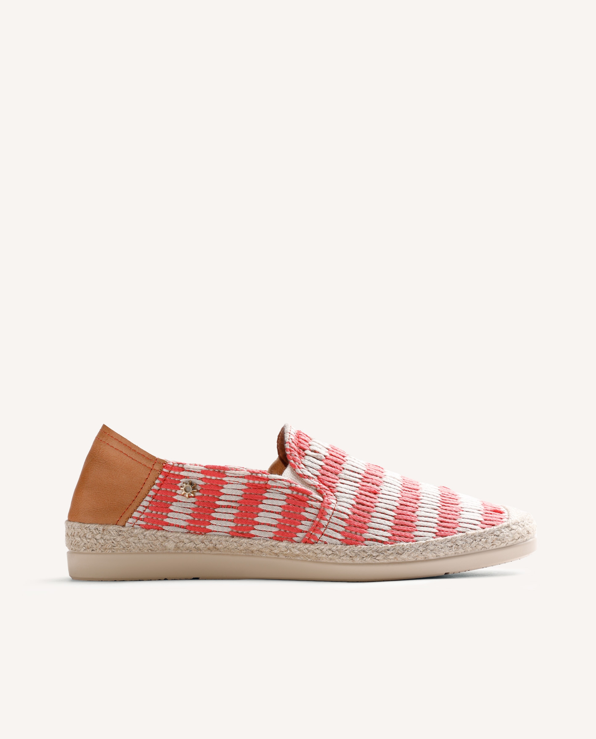 Imagem 0 de Juta de Pele com Estampado Às Riscas e Corte Tipo Slip-on com Elásticos
