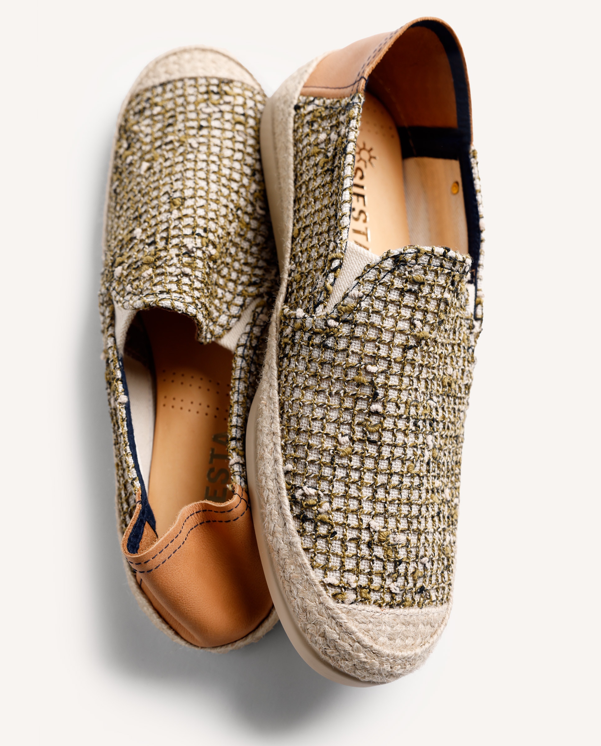 Yute de Pele com Rejilla e Corte Tipo Slip-on com Elásticos Caqui-6