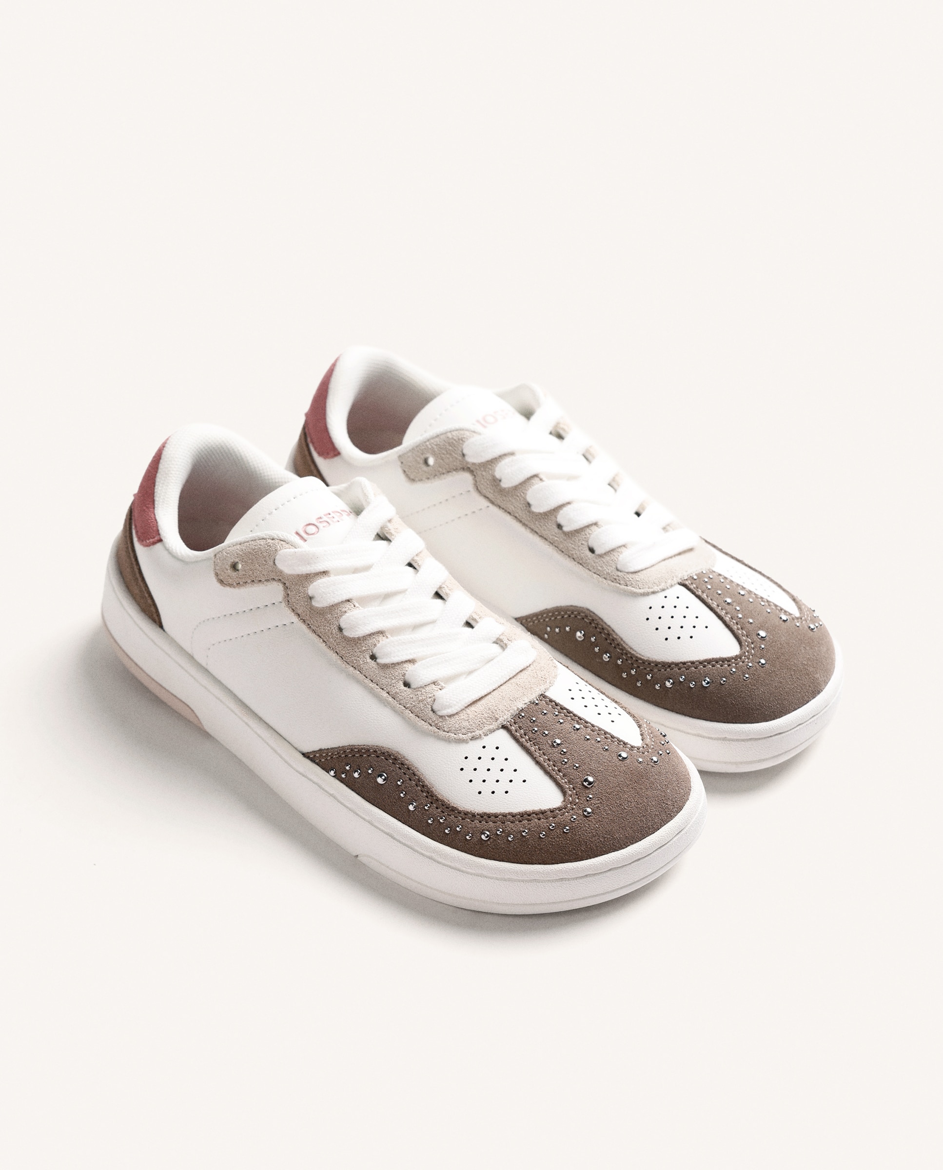 Sapatilhas Desportivas de Pele em Topo Taupe-2