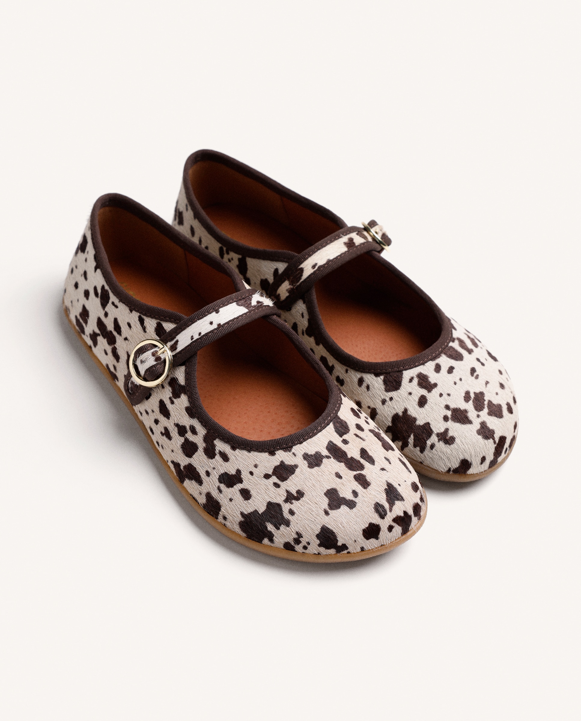 Bailarinas Rasas de Pele com Estampado Animal e Fecho de Fivela Barefoot Estampado-2