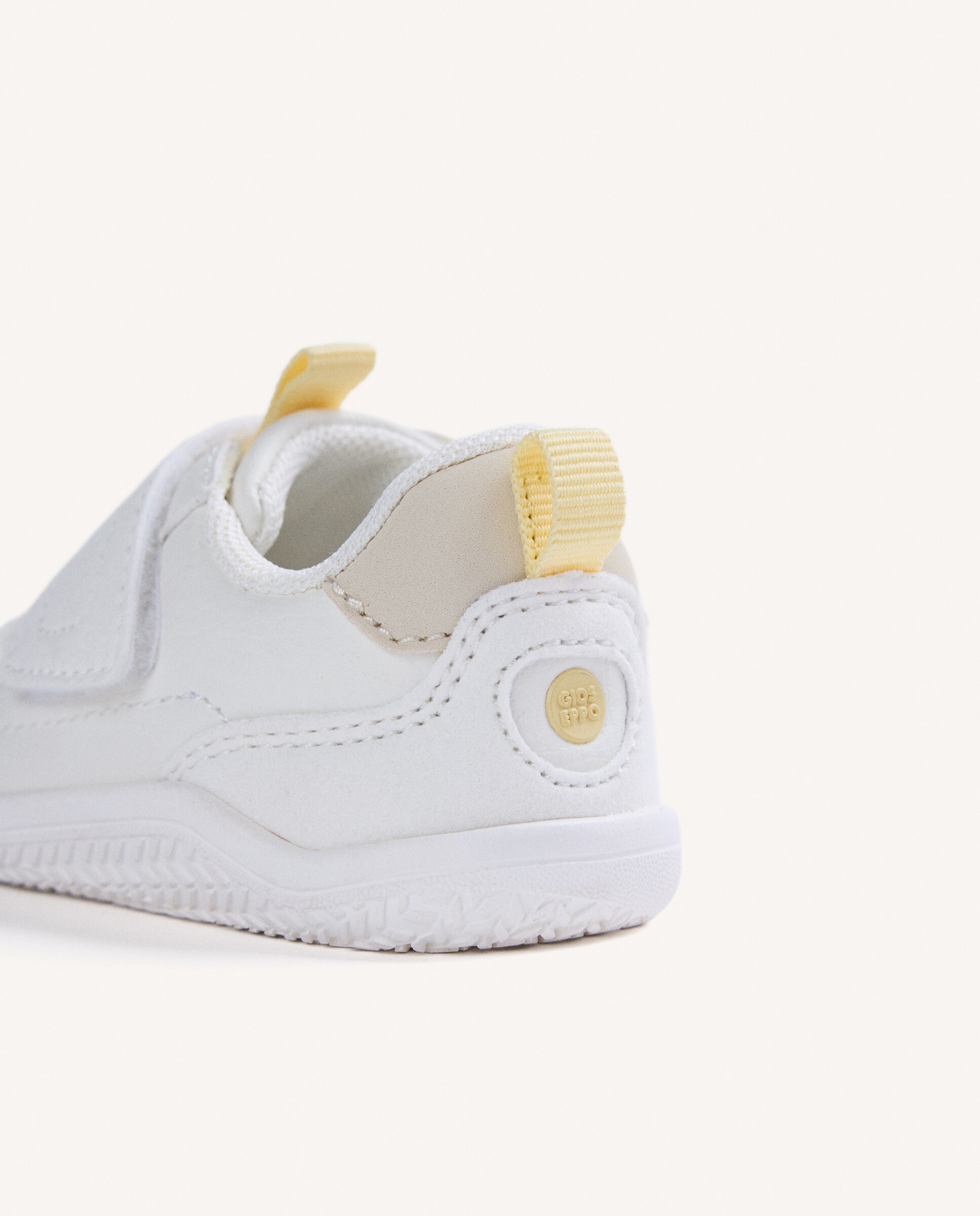 Sapatilhas Gioseppo Barefoot - Branco Branco-4