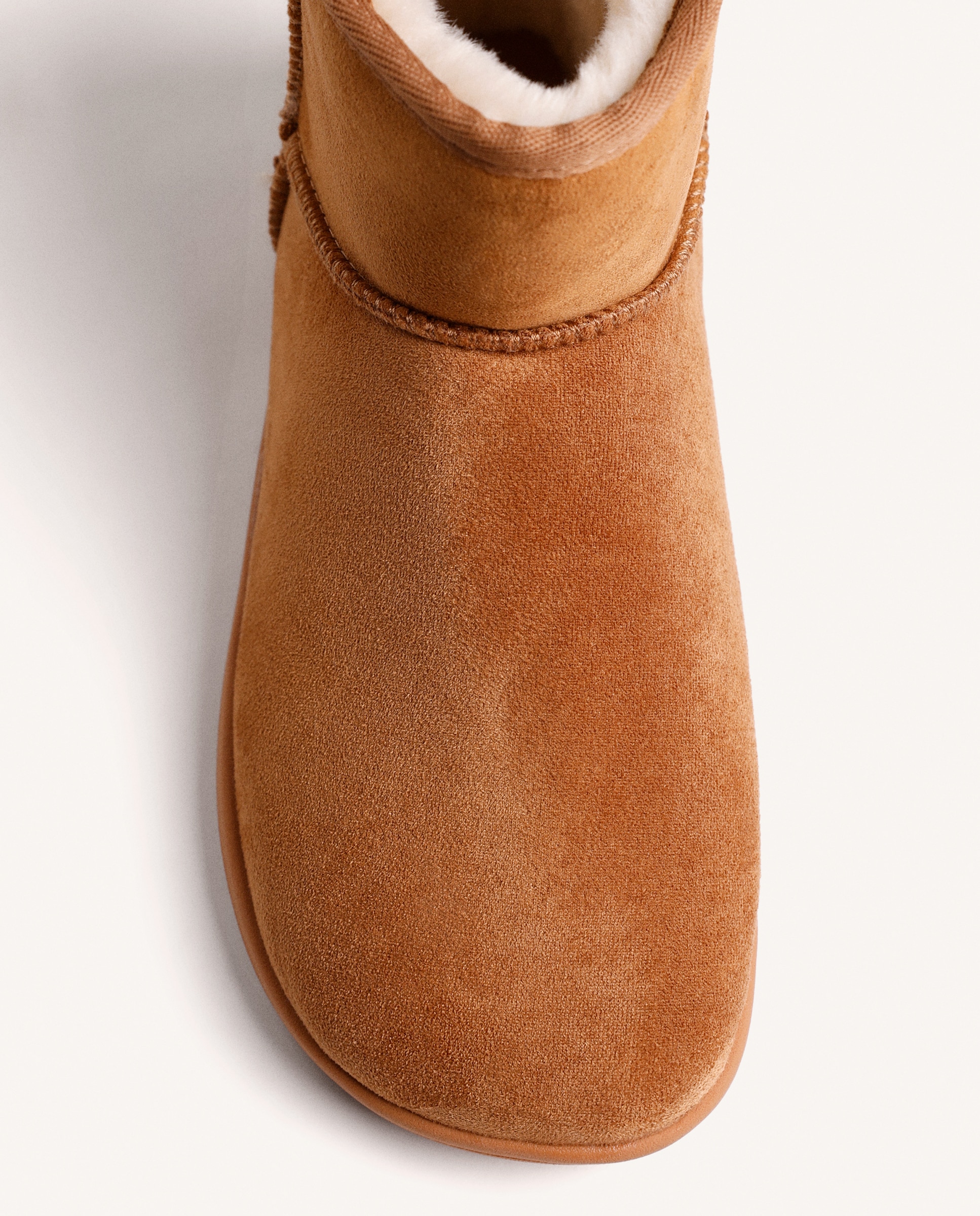 Botas de Pelo Estilo Australianas Barefoot Couro-3