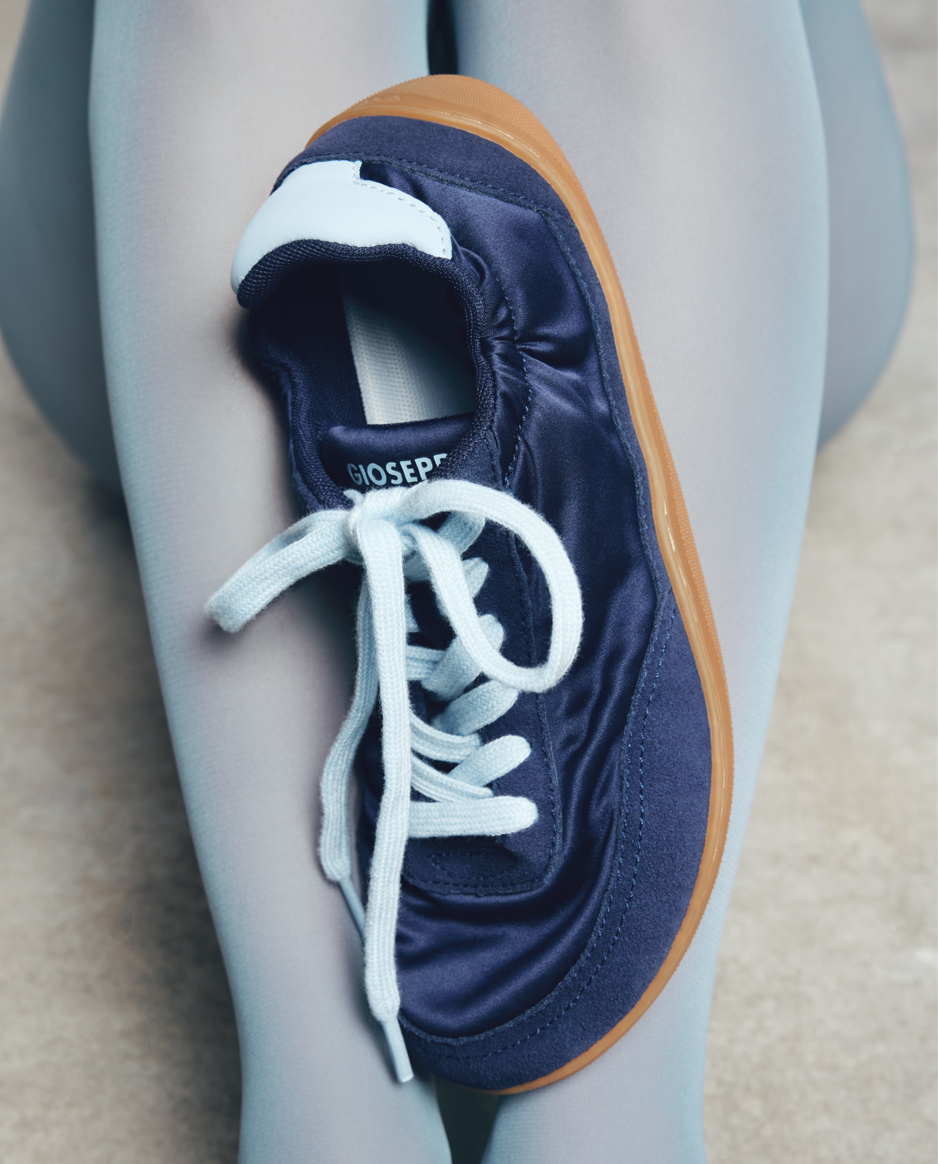 Sapatilhas Desportivas de Pele Azul Marinho-7