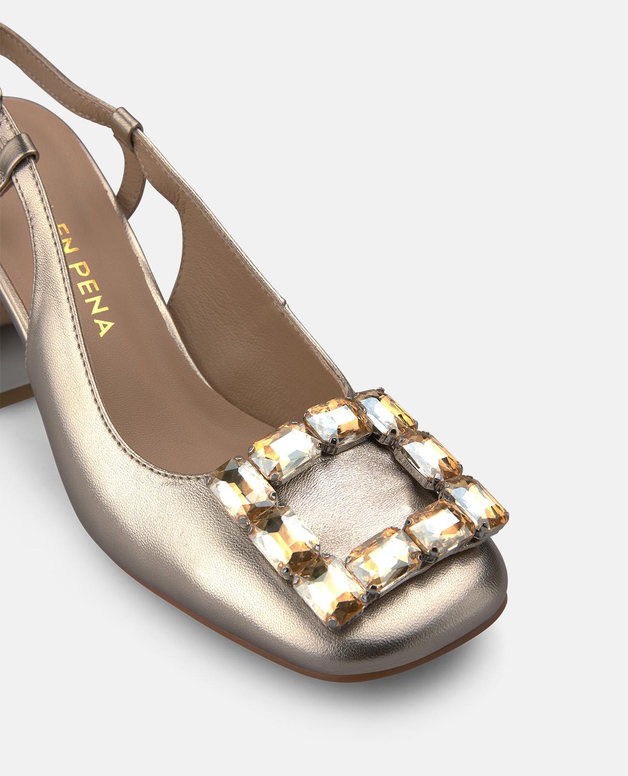 Sapatos de Salto em Pele com Calcanhar Aberto Efeito Fantasia com Detalhe de Pedras Dourado-4