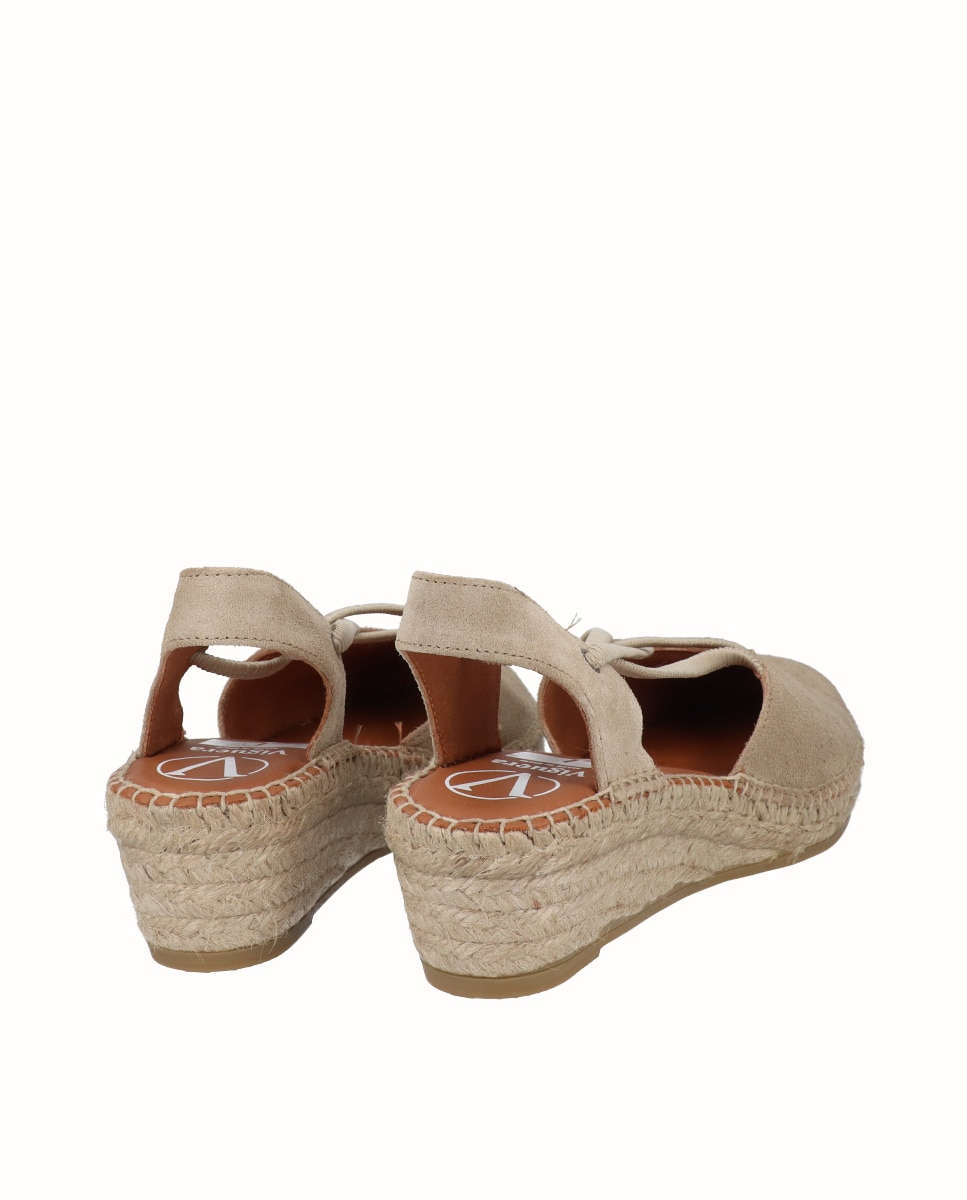 Alpercatas de Cunha em Pele com Decote em V Castanho-claro-3