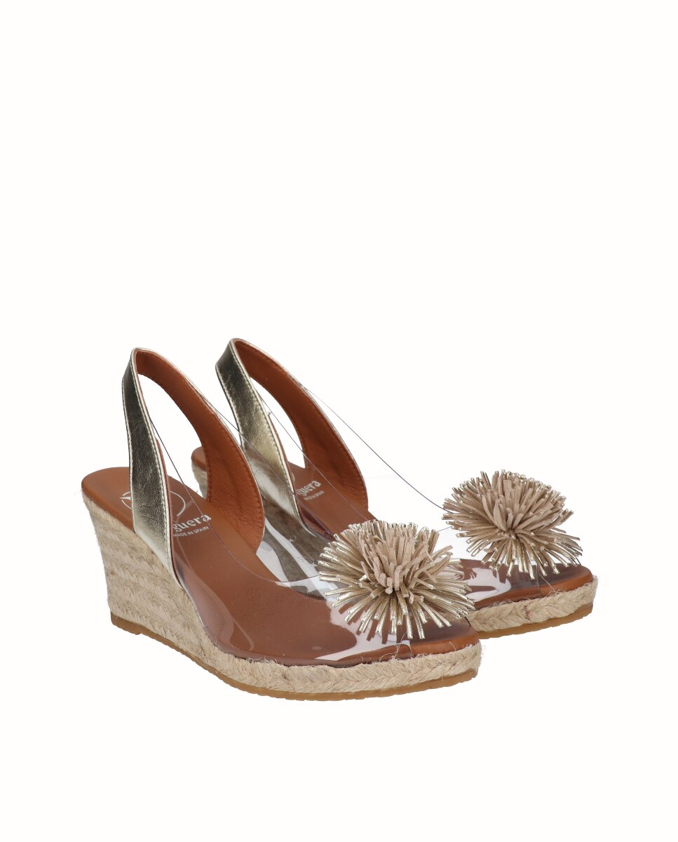 Alpercatas de Cunha em Vinil com Pompom Ouro-2