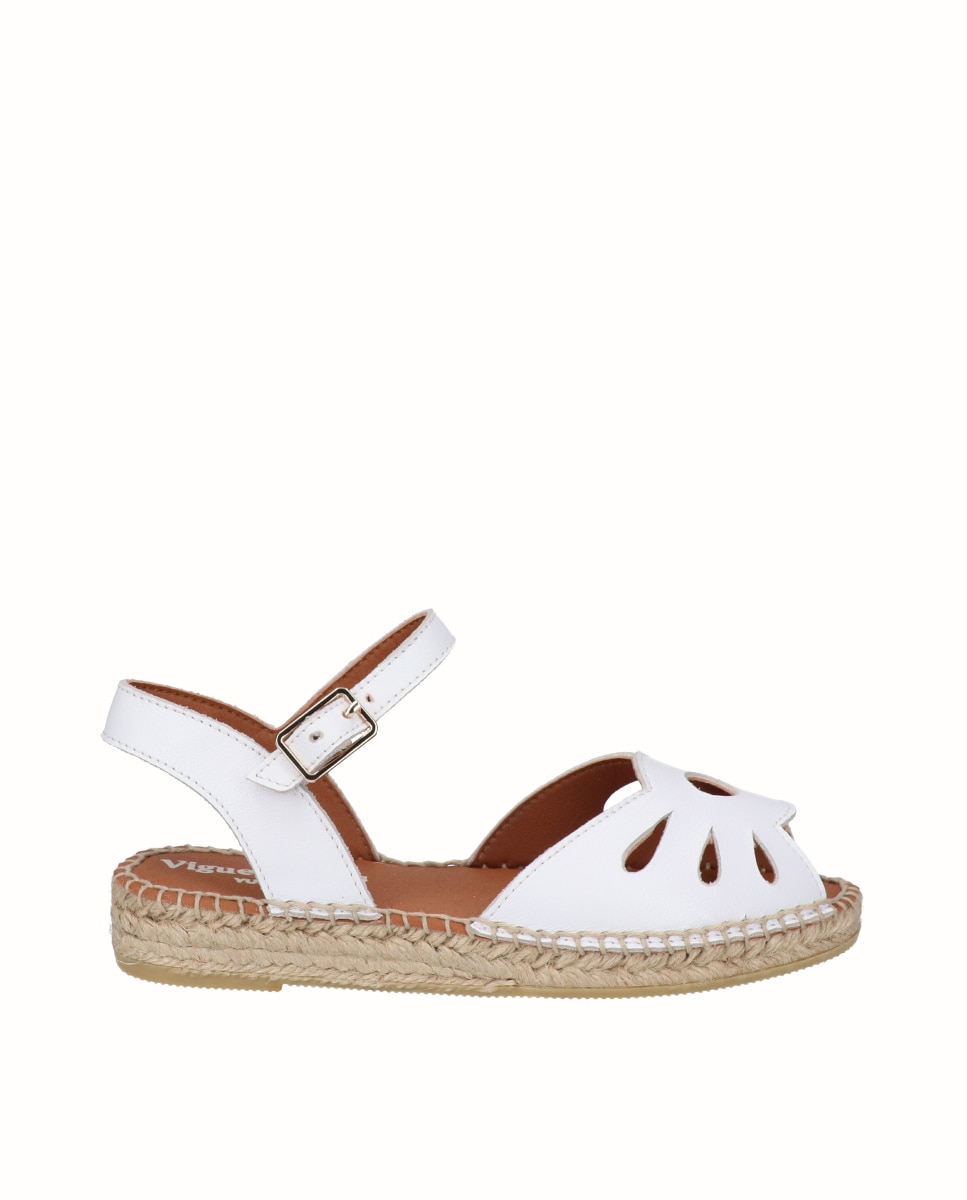 Imagem 0 de Sandálias com Fivela e Sola de Juta