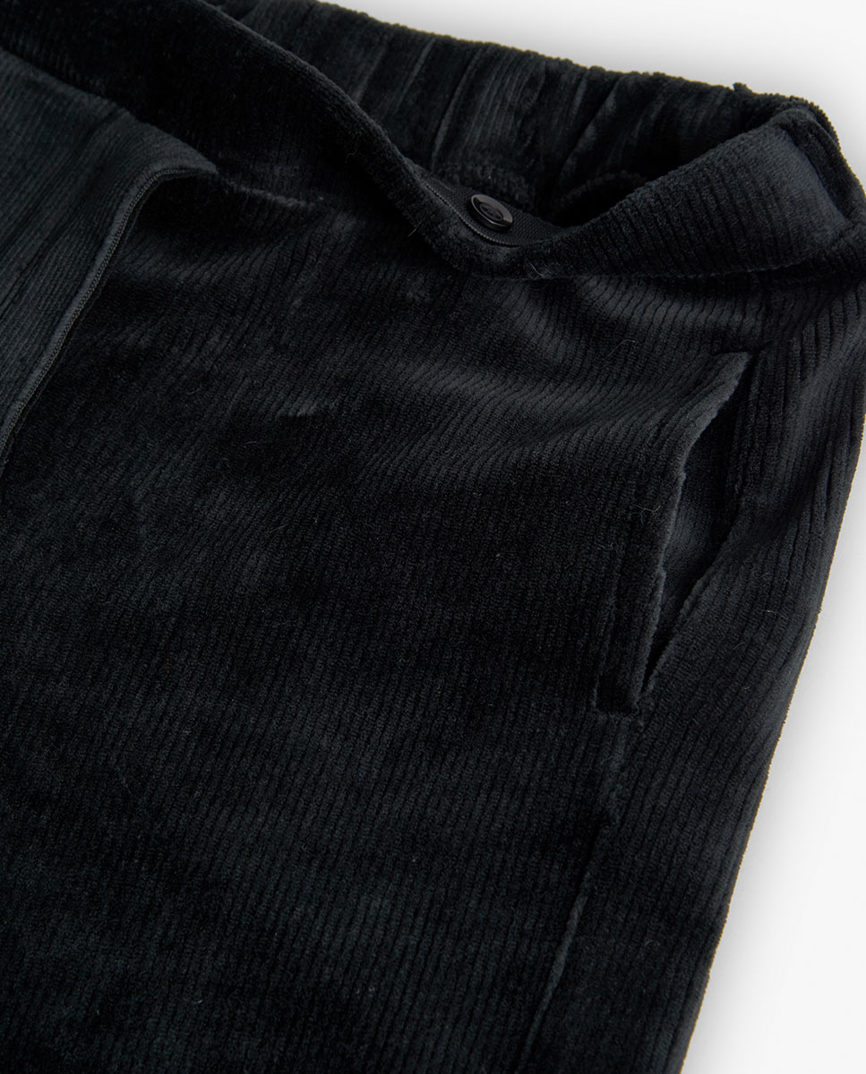 Calças Largas Infantil de Microbombazina com Bolsos Preto-3