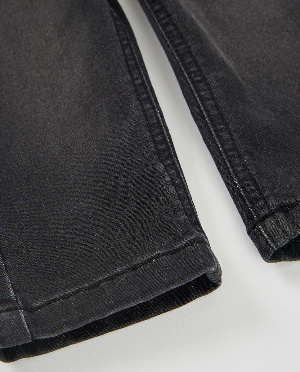 Calças Jeans Infantil de Algodão com Corte a Direito e Cintura Subida Cinzento-4