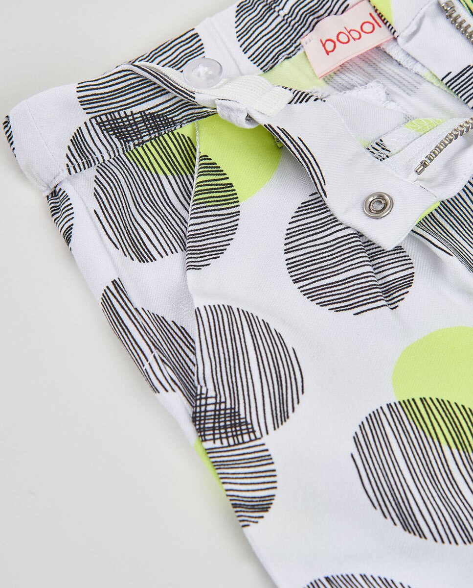 Bermudas em Viscose Estampadas Infantil Branco-3