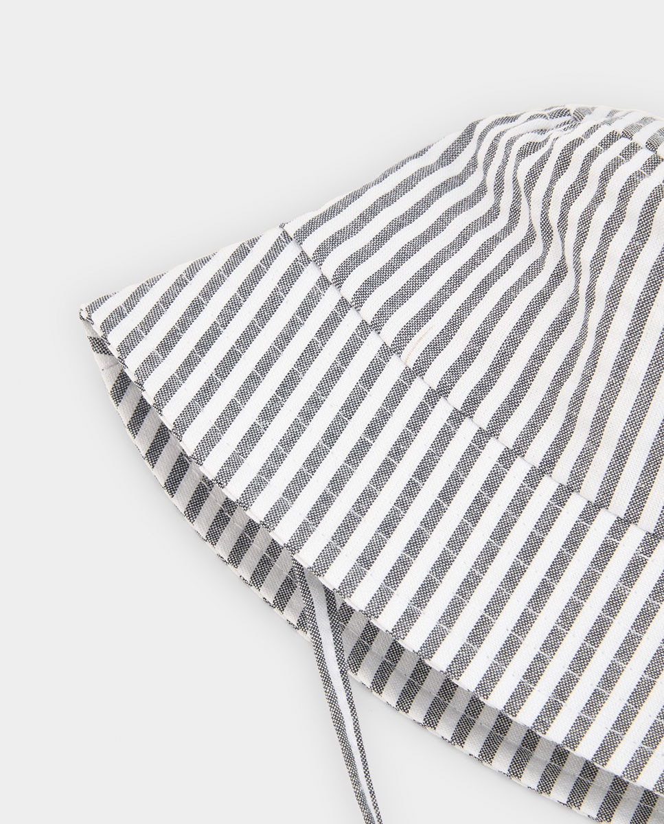 Boné para Bebé Às Riscas Cinzento / Branco-3