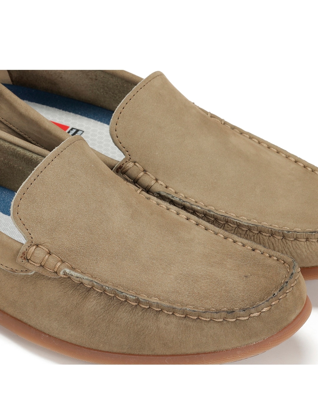 Mocassins Fabricados em Nobuck Castanho-5