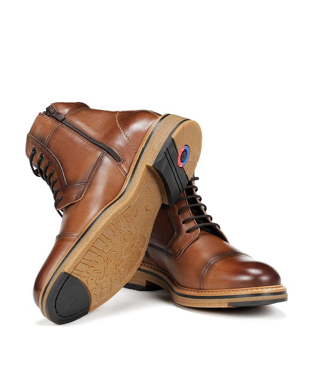 Botas Fabricadas em Pele Castanho-4