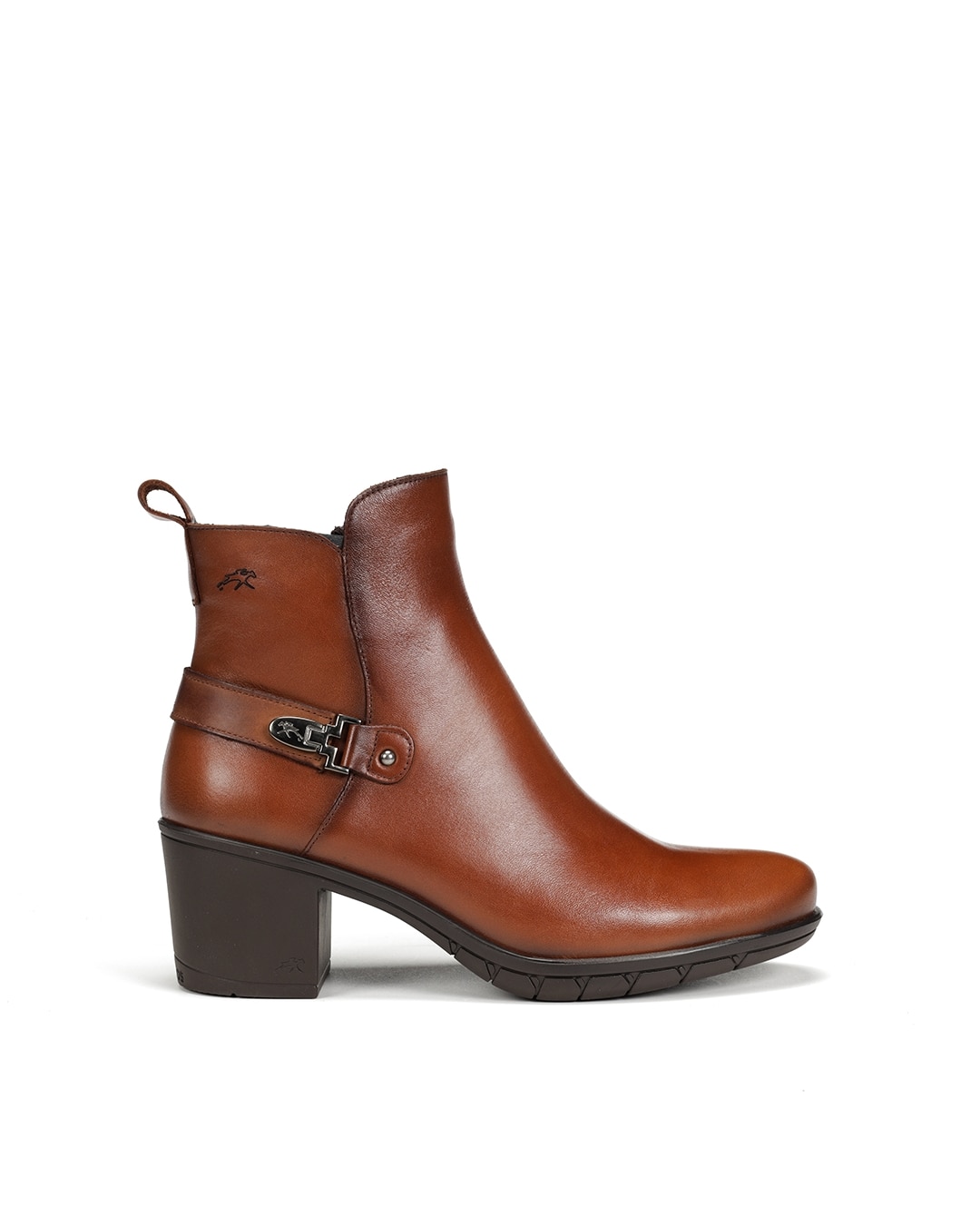 Imagem 0 de Botins Fabricados em Pele