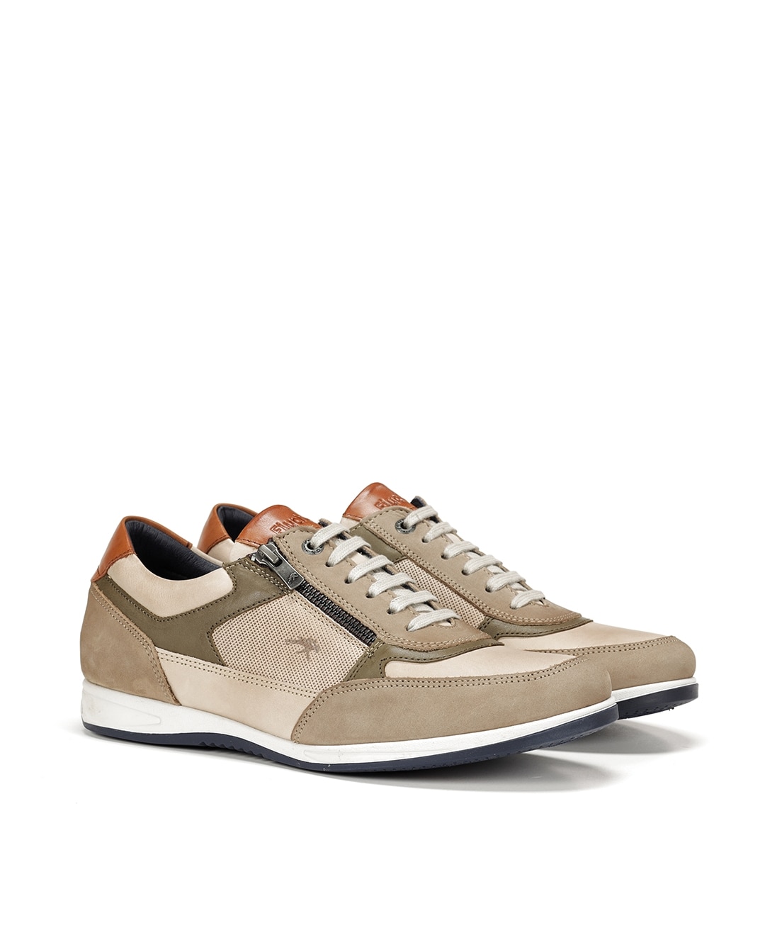 Sapatos de Cordões Fabricados em Nobuck Bege-2