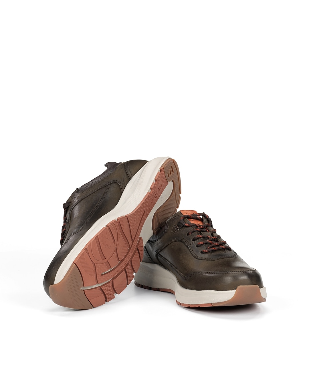 Sapatos de Cordões Fabricados em Impermeável Castanho / Branco gasto-4