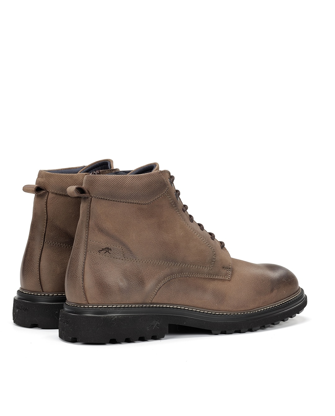 Botas Fabricadas em Acabamento Encerado Castanho-claro-3