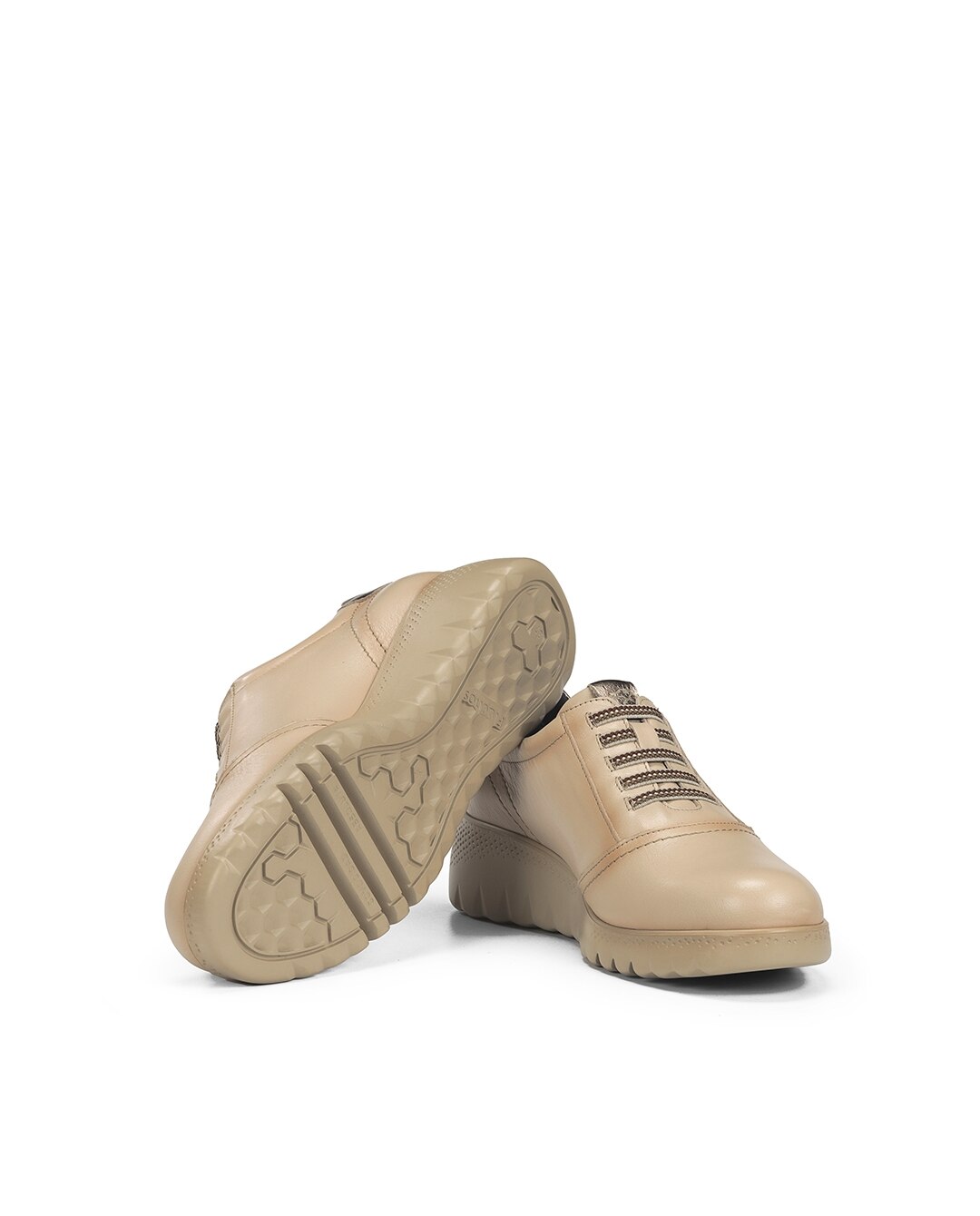 Sapatos de Cordões Fabricados em Pele Castanho / Branco gasto-4
