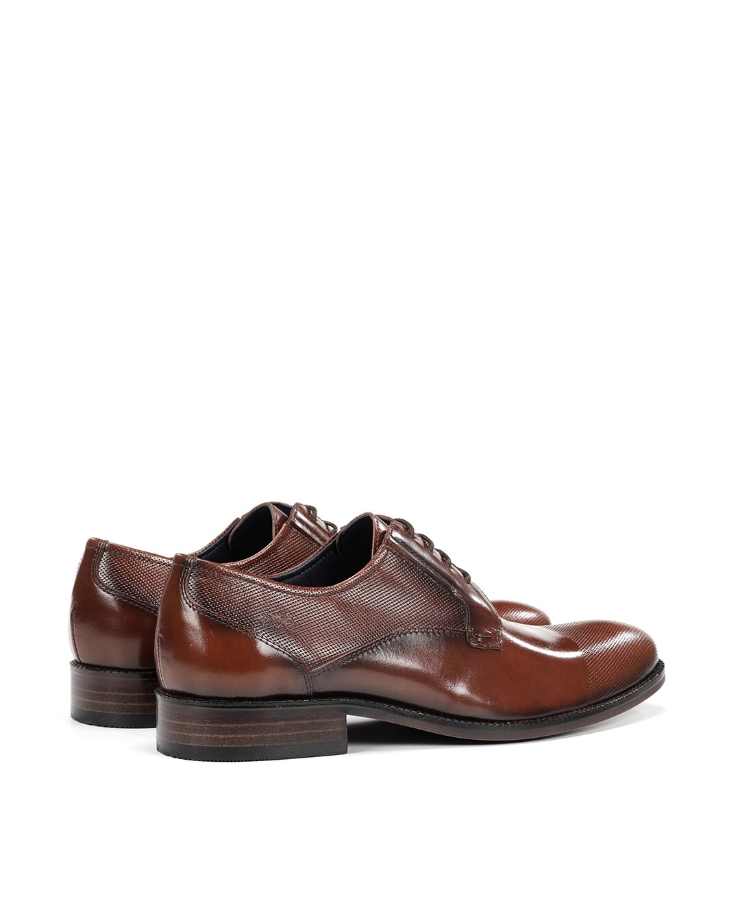 Sapatos de Cordões Fabricados em Pele Castanho-3