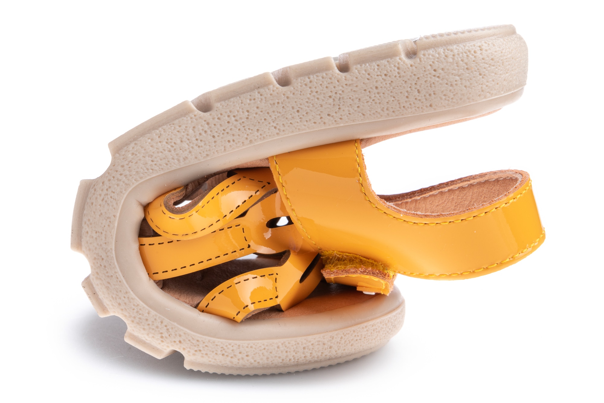 Sandálias Infantil de Pele com Velcro Pablosky Amarelo-3