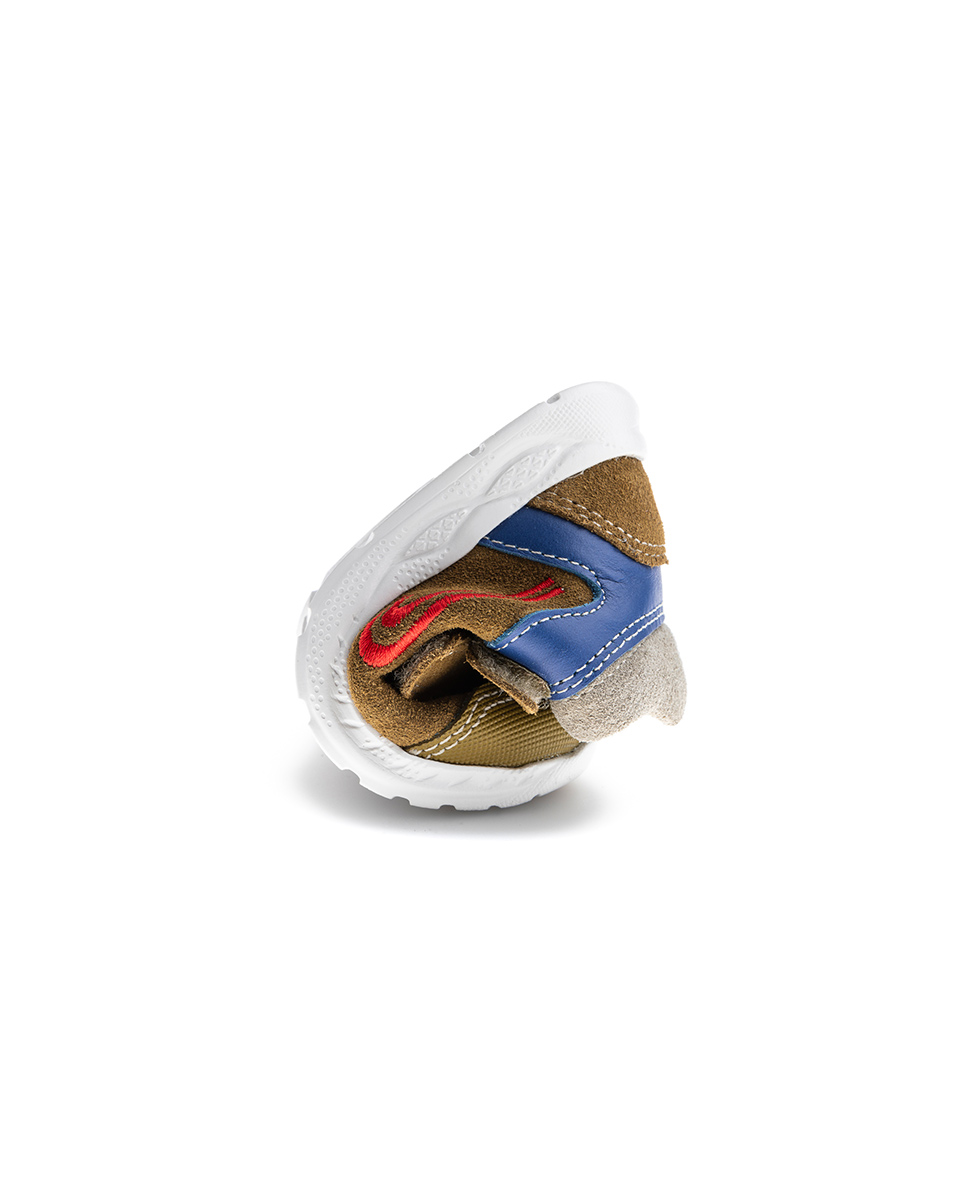 Botas de Bebé em Pele com Velcro Pablosky Castanho-2