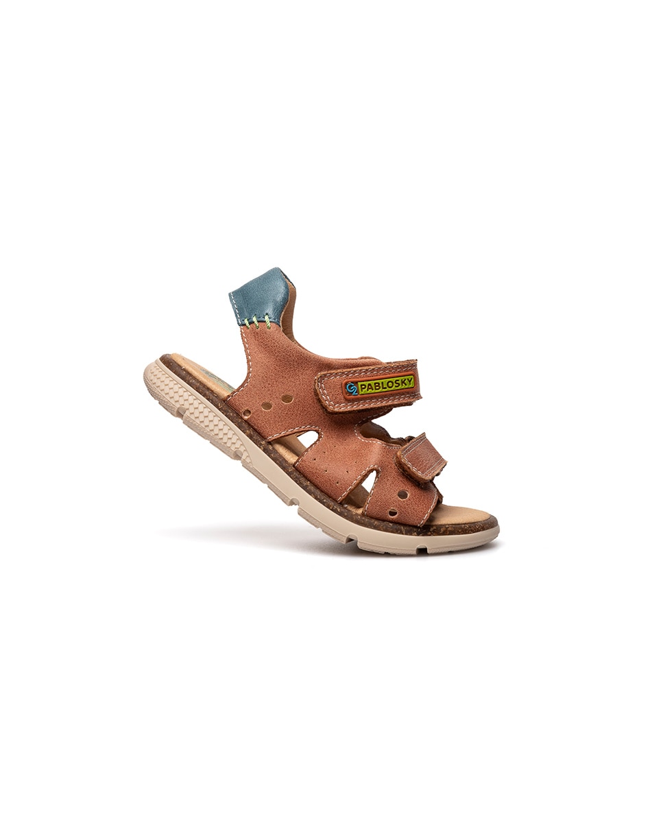 Sandálias Fechadas Infantil com Velcro Pablosky Castanho-6