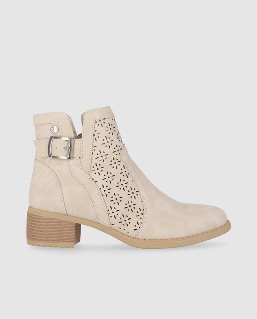 Imagem 0 de Botins com Fecho Zip e Fivela Metálica Decorativa