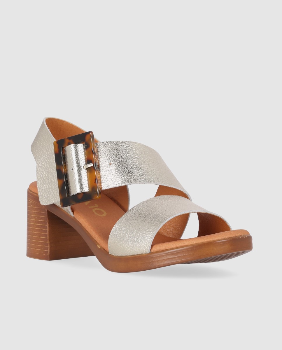 Sandálias de Salto em Pele com Design Envolvente e Maxi Fivela Ouro-2