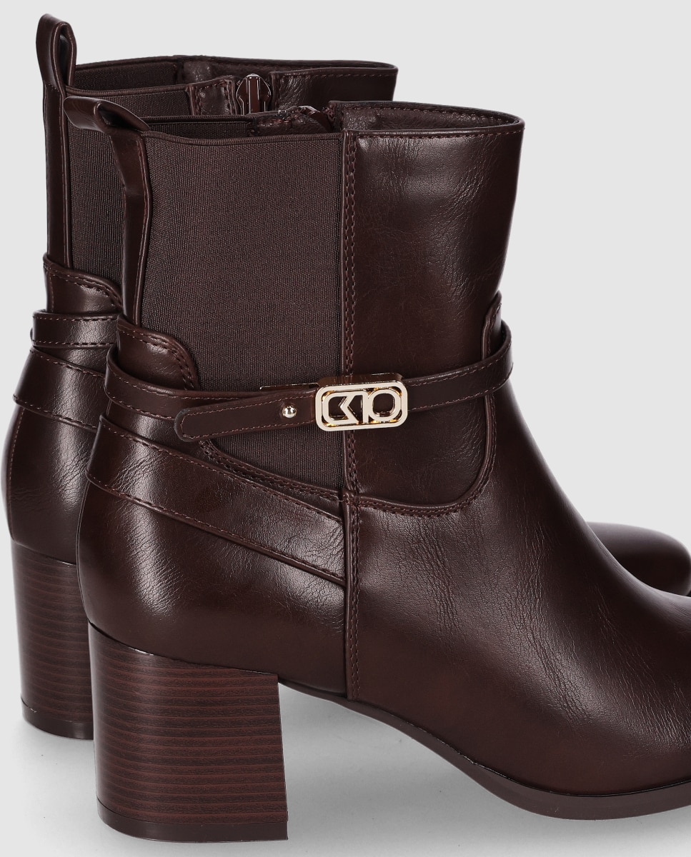 Botins Básicos com Salto Largo e Painel Elástico com Design Elegante Castanho-5