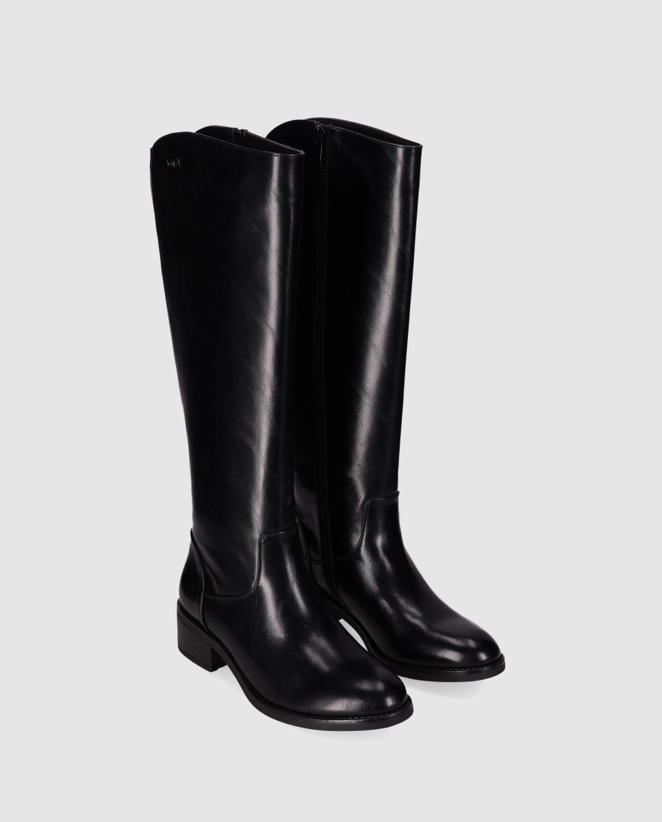 Botas com Fecho Zip e Cano Alto Preto-2