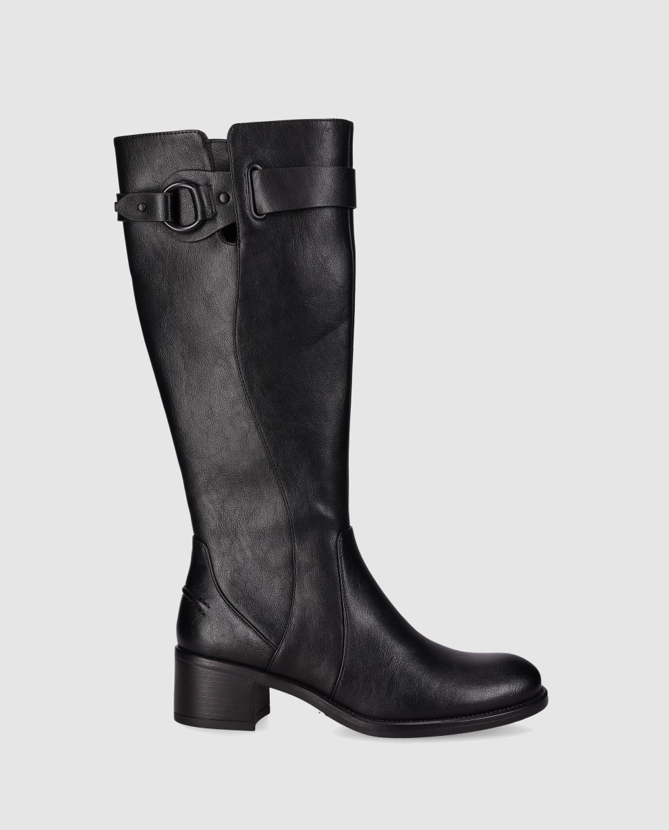 Imagem 0 de Botas Básicas de Acabamento Elegante com Fivela Decorativa e Fecho Zip
