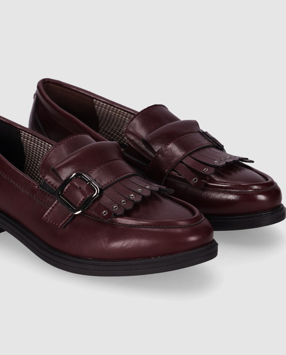 Mocassins com Salto com Design Elegante e Biqueira Redonda Bordeaux-5