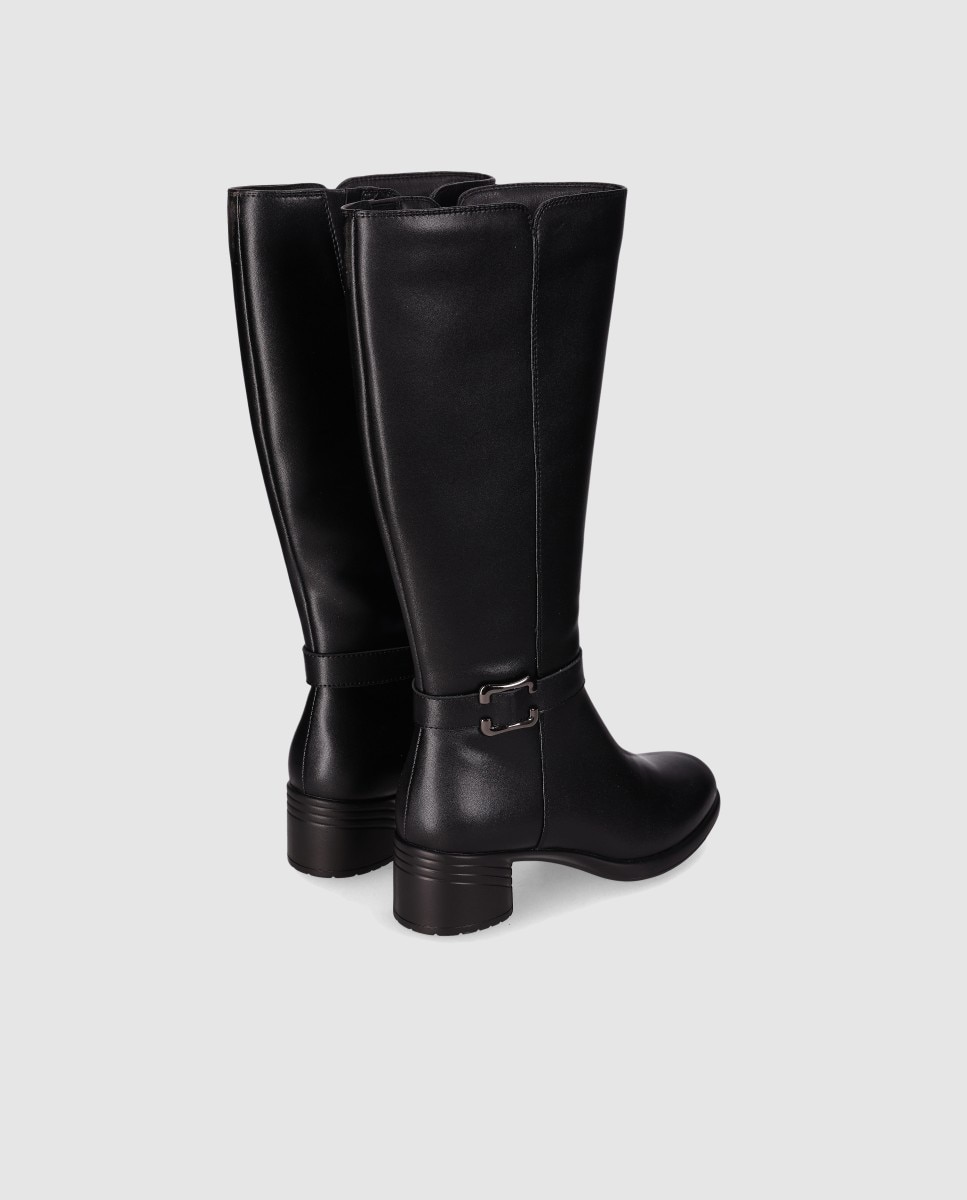 Botas Básicas em Pele com Design Elegante e Acabamento de Couro Polido Preto-3