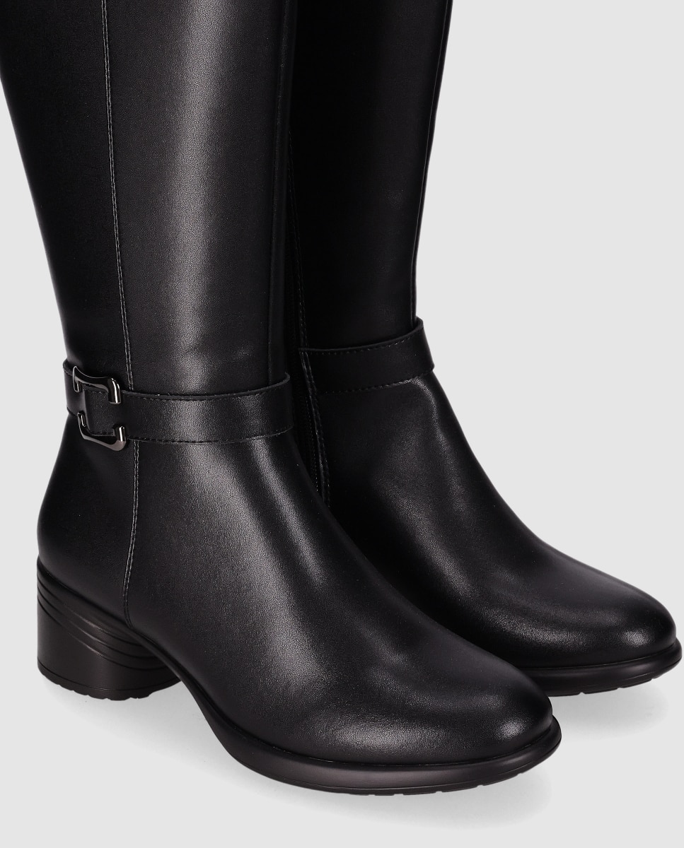 Botas Básicas em Pele com Design Elegante e Acabamento de Couro Polido Preto-4