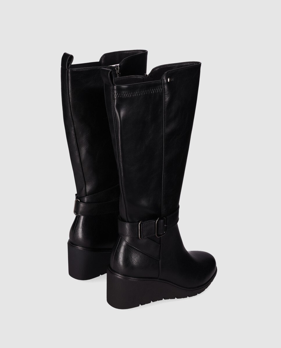 Botas Básicas com Cano Alto e Biqueira Redonda Preto-3