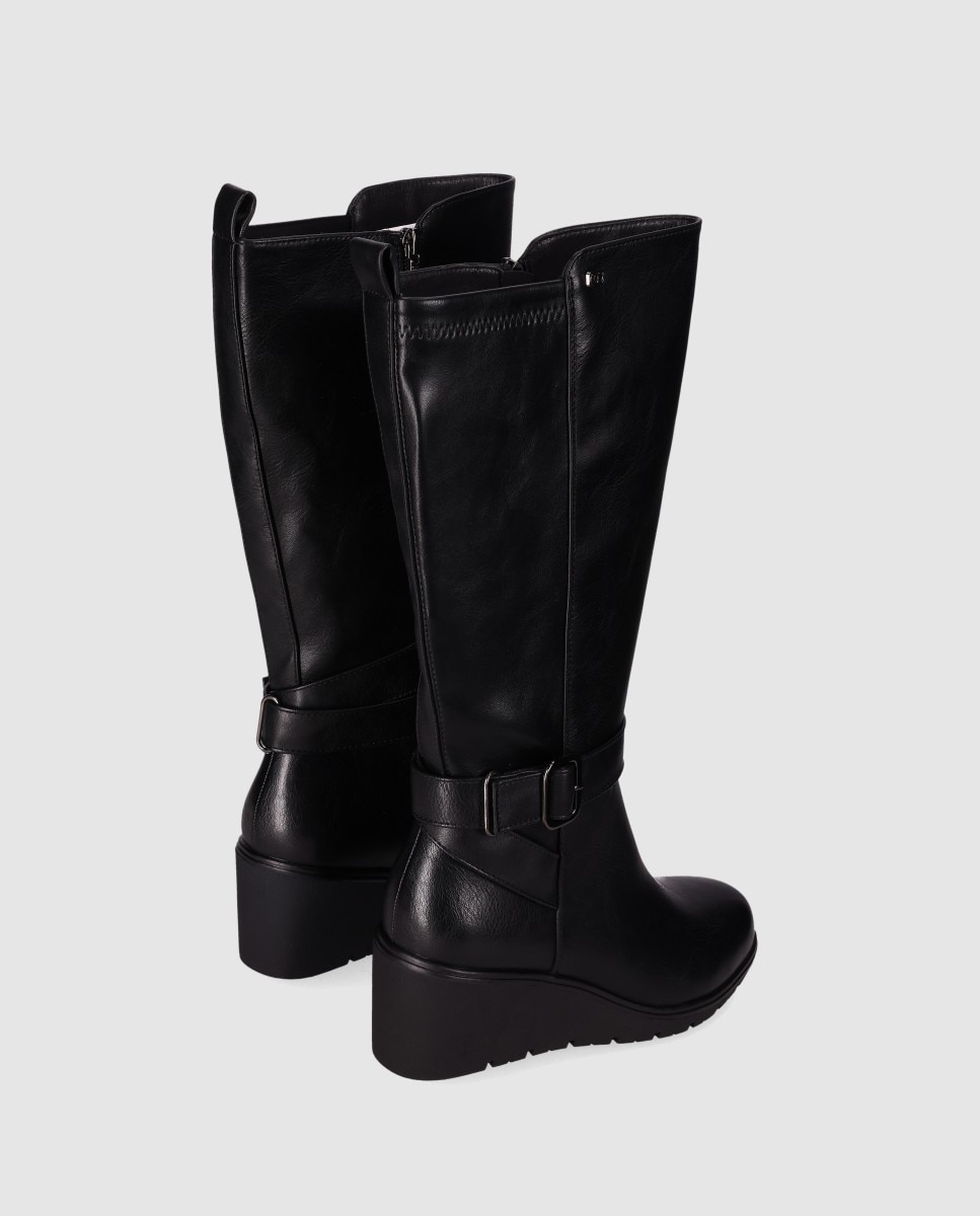 Botas Básicas com Cano Alto e Biqueira Redonda Preto-3