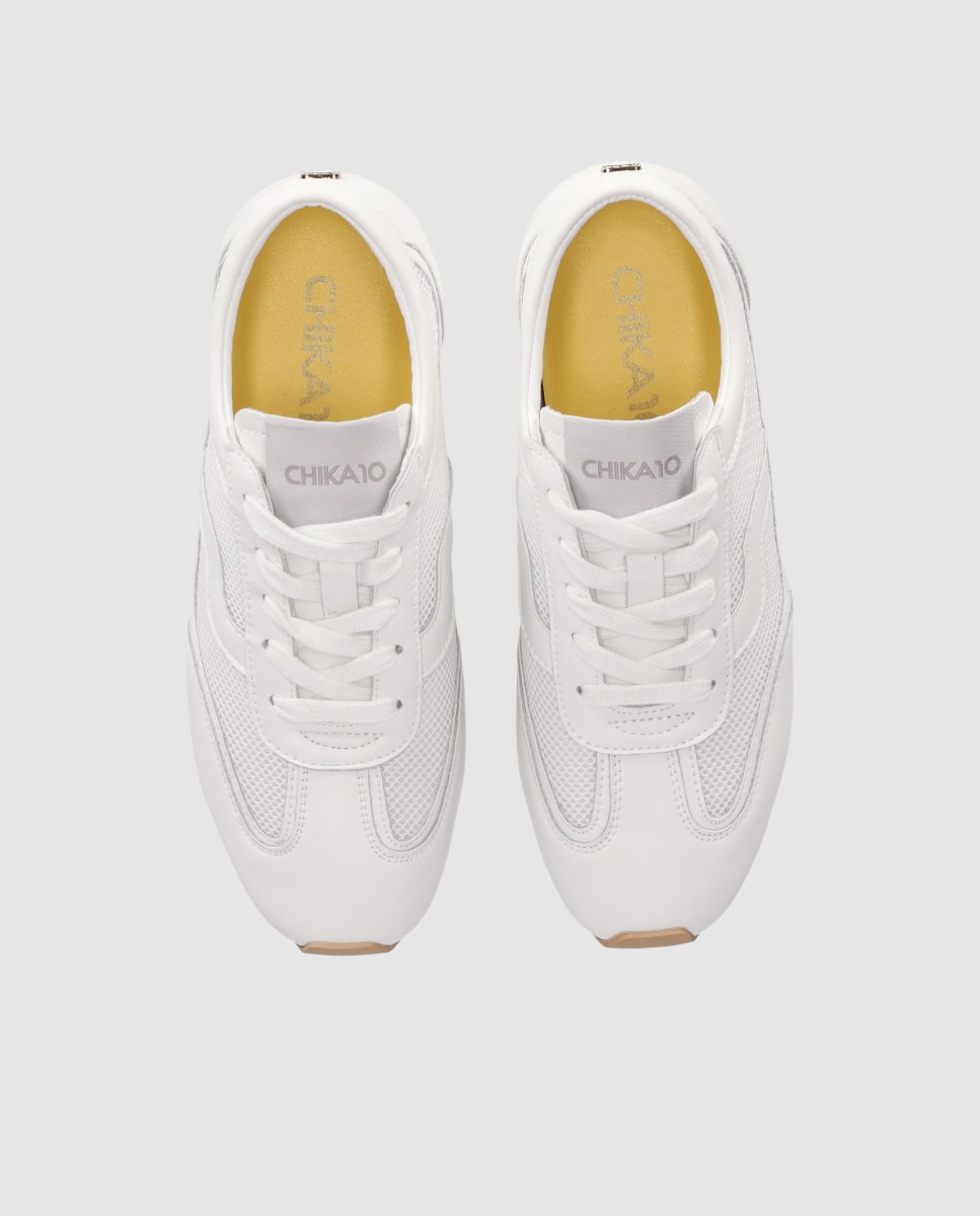 Sapatilhas Básicas em Pele com Sola Bicolor e Fecho com Atacadores Branco-5