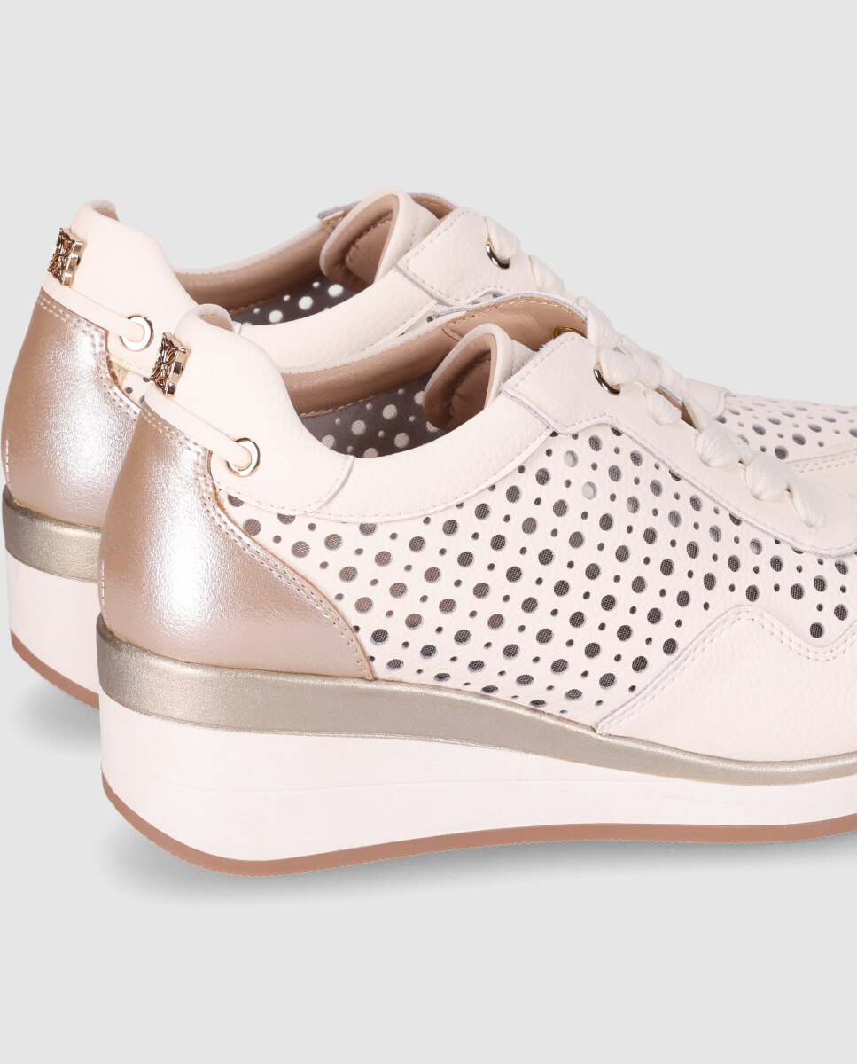Sapatos Confort Desenhados em Pele com Perfurados e Fecho de Cordões Branco-5