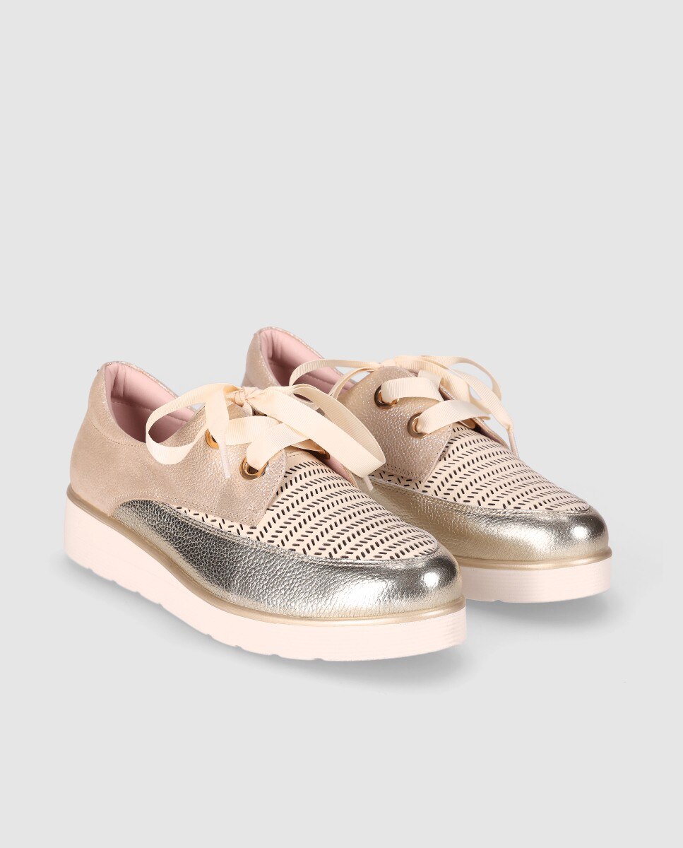 Sapatos de Cordões em Pele com Material Perfurado e Sola Leve Ouro / Prata-2