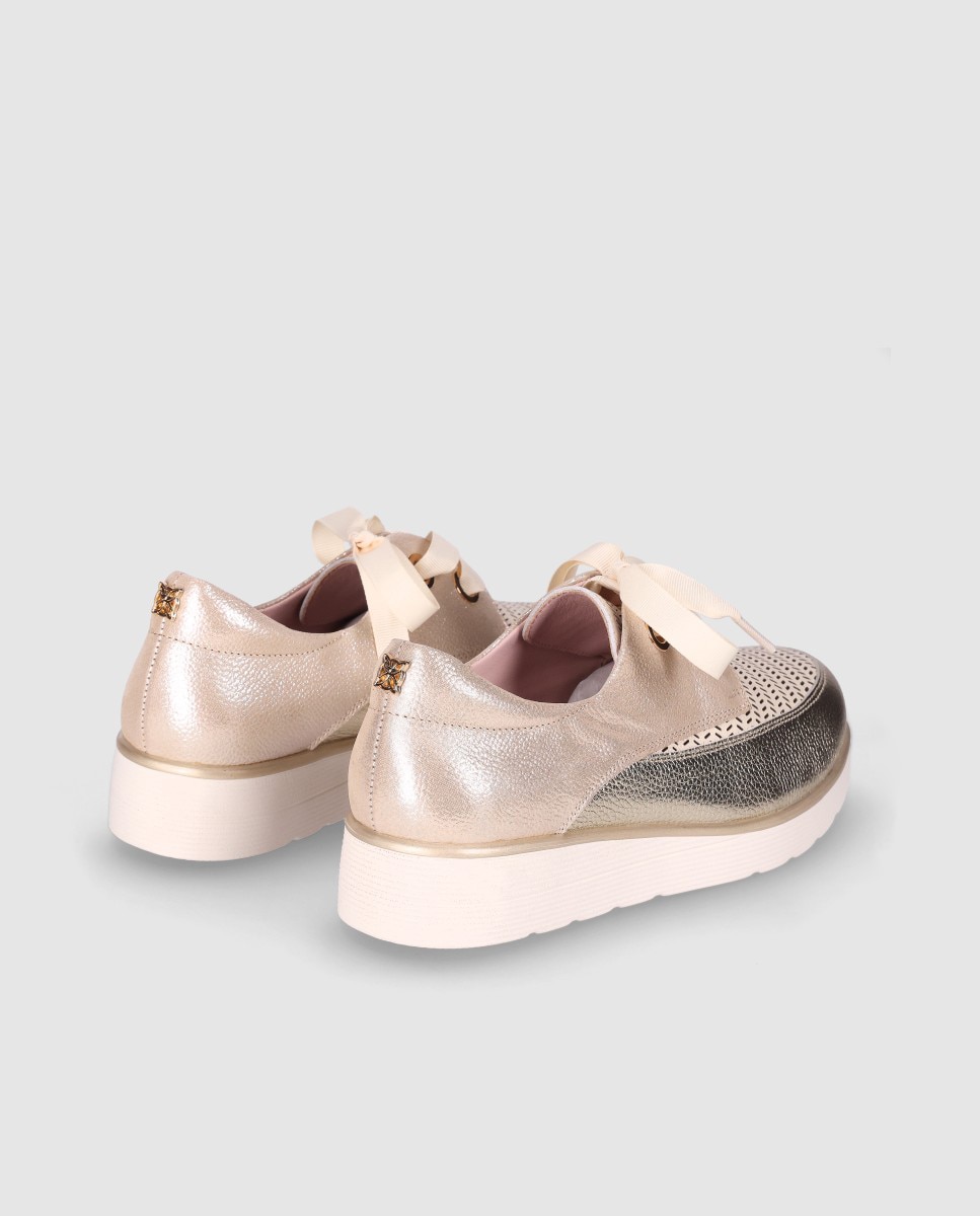 Sapatos de Cordões em Pele com Material Perfurado e Sola Leve Ouro / Prata-3