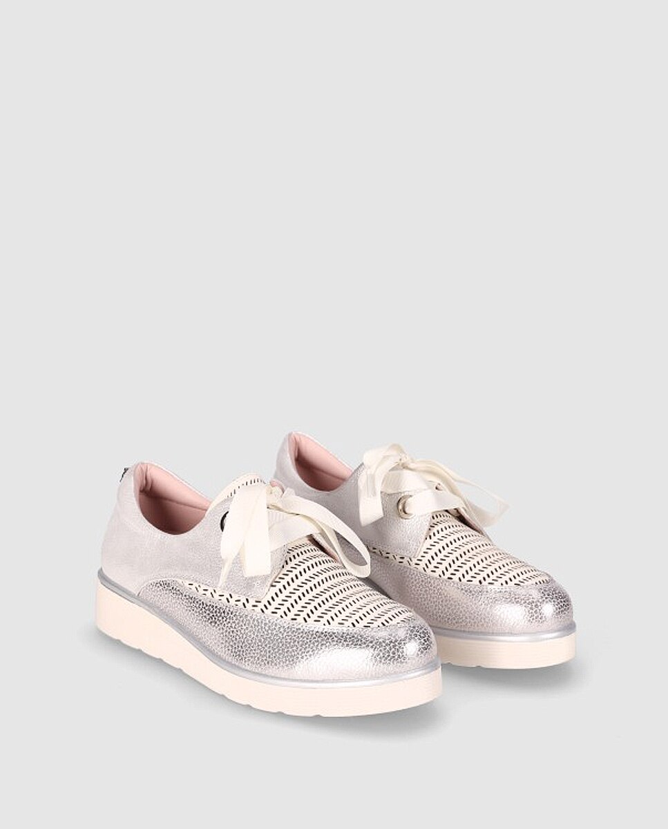 Sapatos de Cordões em Pele com Material Perfurado e Sola Leve Prata-2