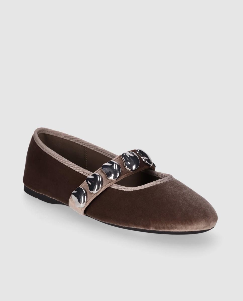 Sabrinas Rasas com Sola Fina e Detalhes Metálicos Decorativos Taupe-2