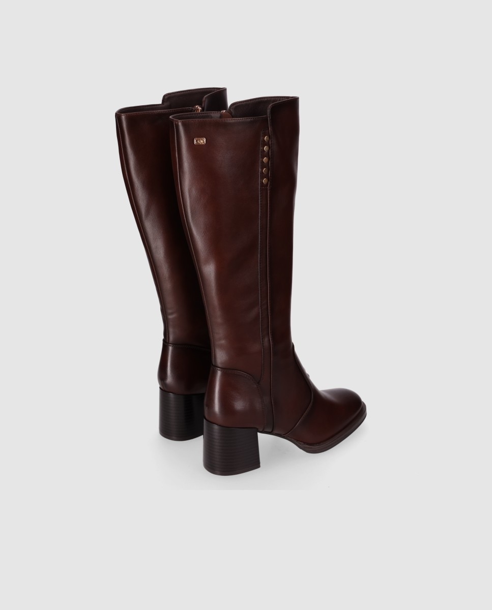 Botas Básicas com Design Elegante e Tacão Largo Castanho-3