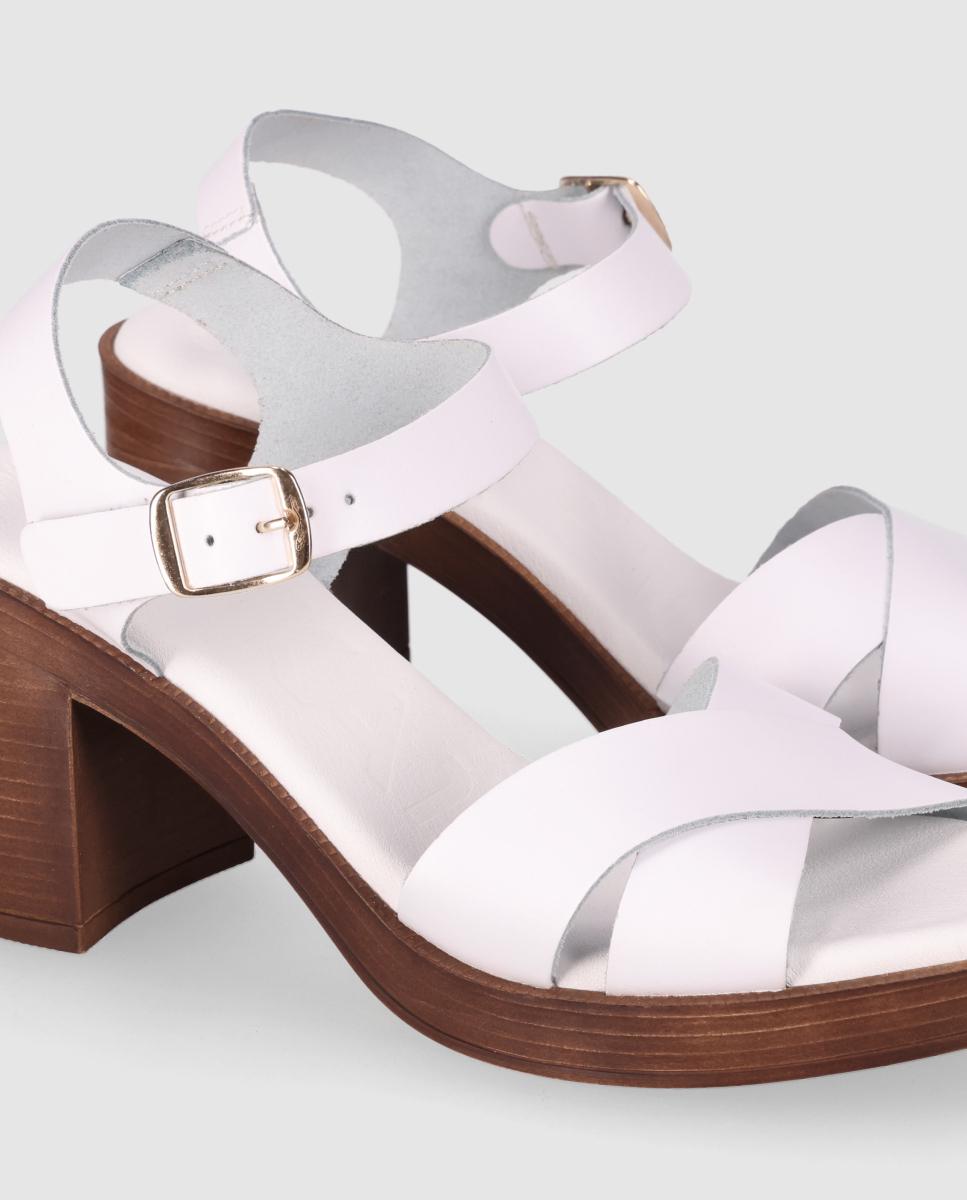 Sandálias de Salto em Pele com Design de Tiras Cruzadas e Fecho de Fivela Branco-5